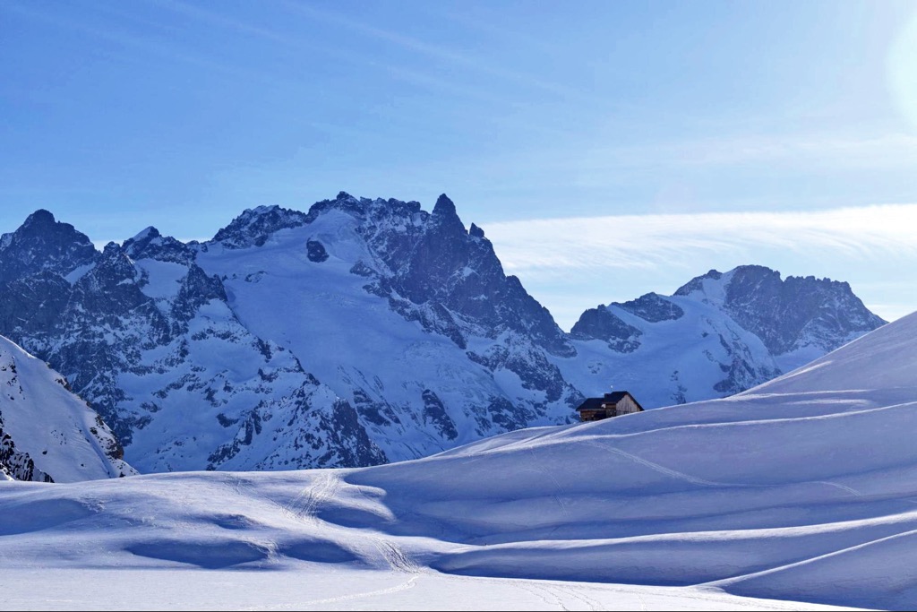 Refuge de Goléon. Photo: Sergei Poljak. Mountain Huts