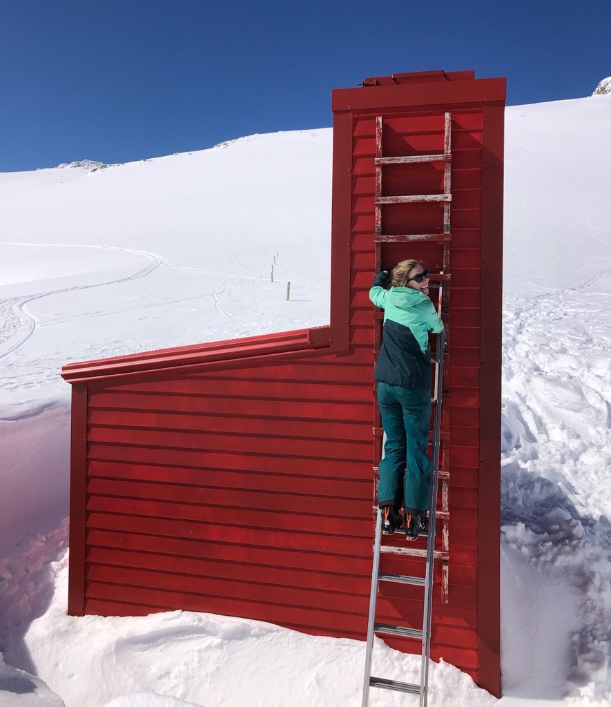 The snow entrance on the Cootapatamba Hut. Photo: Anna Lochhead. Mountain Huts