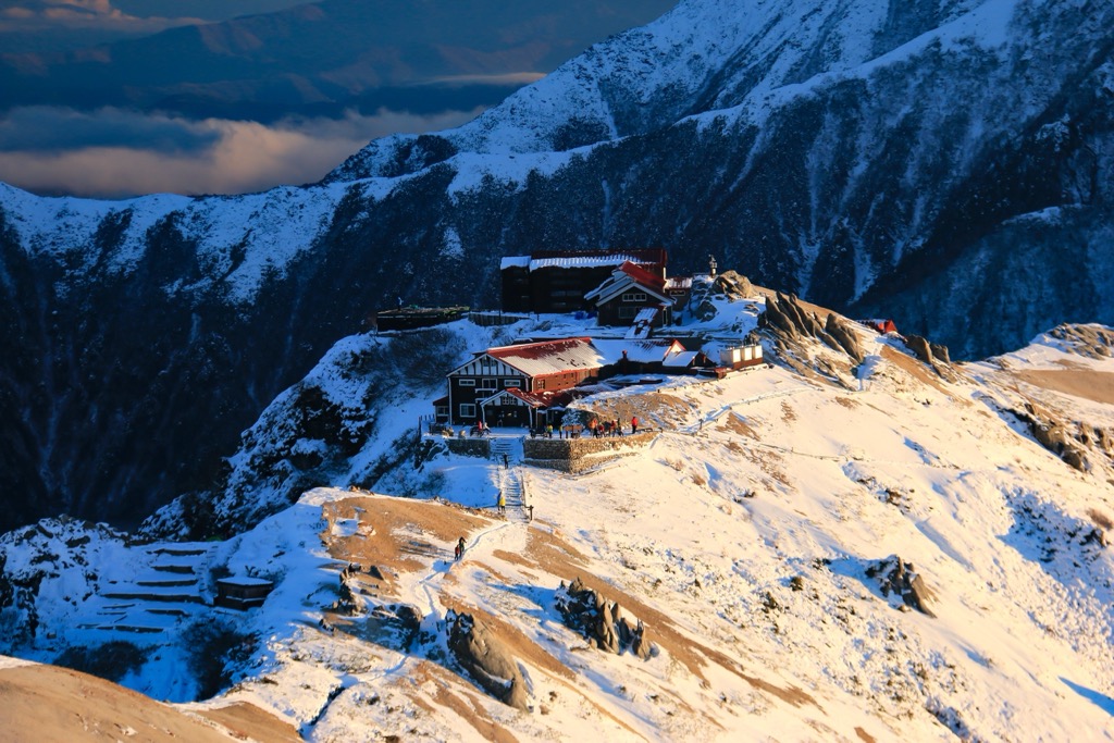 The Enzanso Hut. Mountain Huts