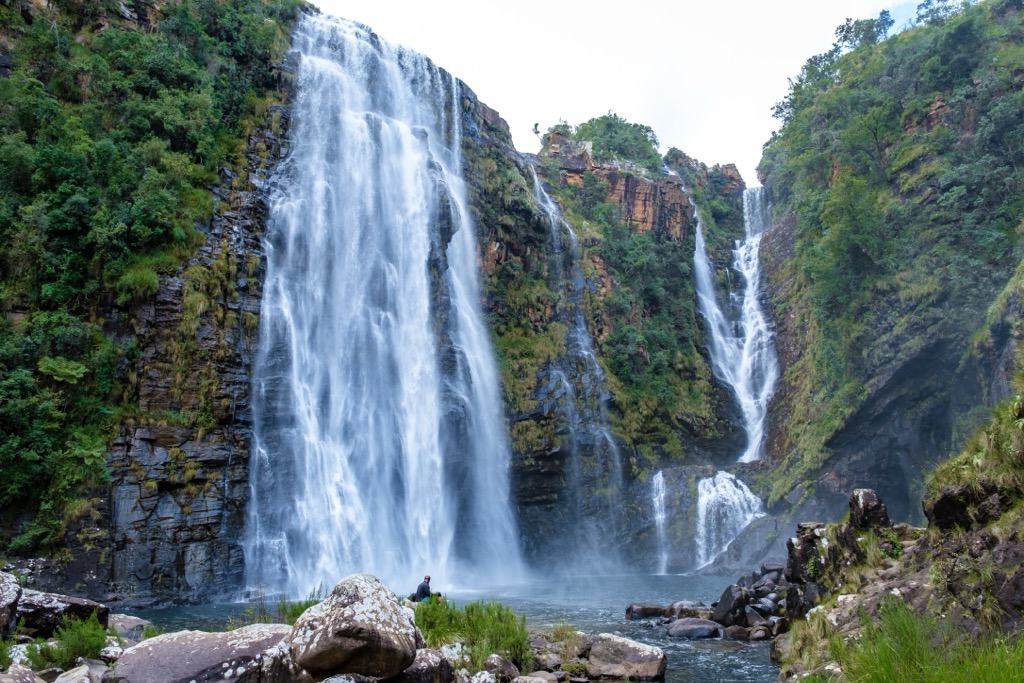 Lisbon Falls is the highest waterfall in the province, at 94 m (308 ft). Mpumalanga