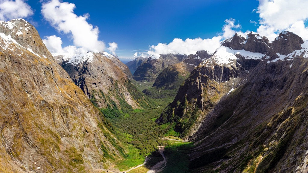 Milford Sound, Southern Alps, New Zealand