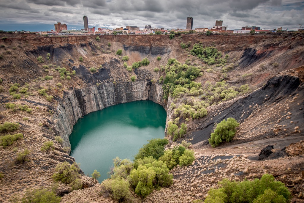 The Big Hole, remnants of an open-pit diamond mine. Northern Cape