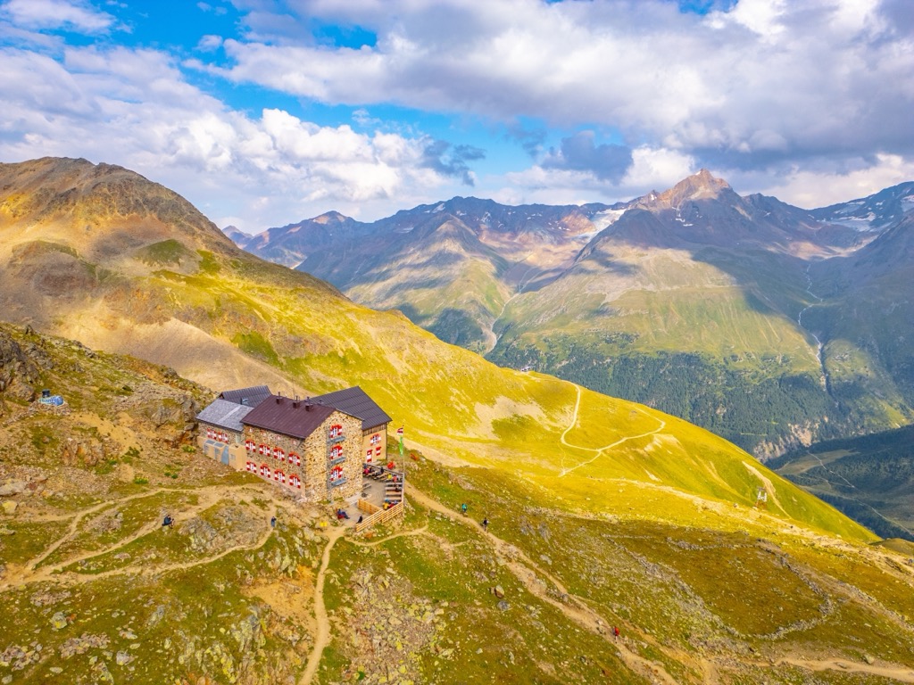 The Breslauer Hütte (2,844 m / 9,331 ft), the starting point for Wildspitze’s normal route. Otztal Alps