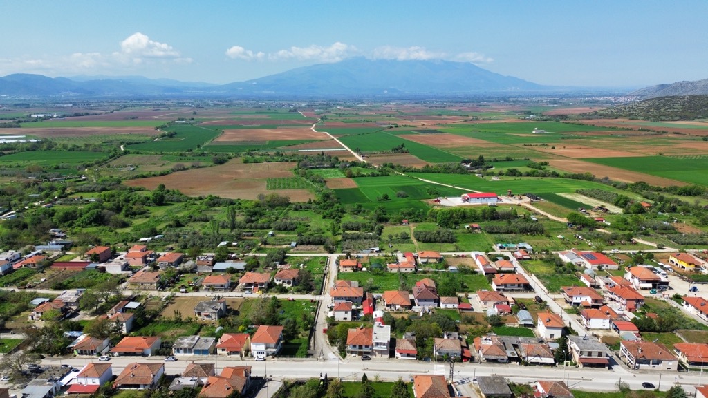 The fertile valleys surrounding Pangaion, once a hub for the ancients, are now integral to Greece’s food production. Pangaion Hills