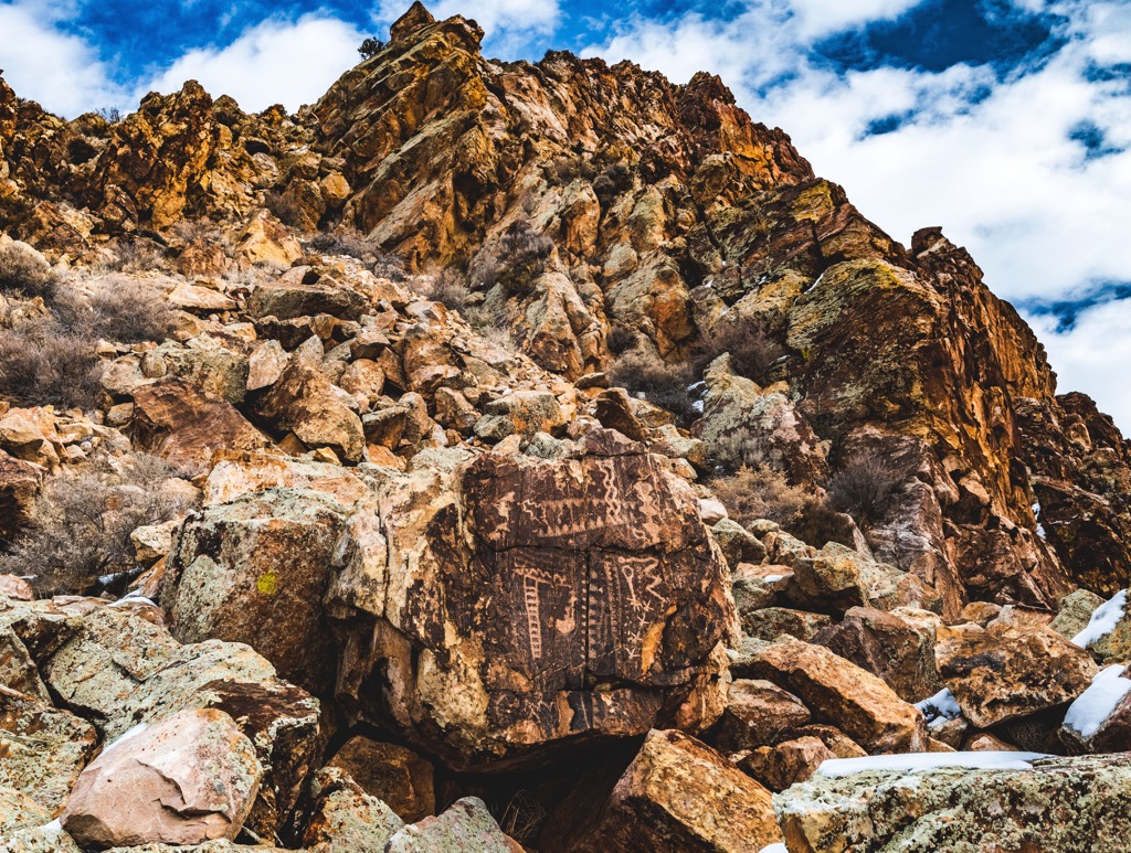 Parowan Gap Petroglyphs, Utah, USA