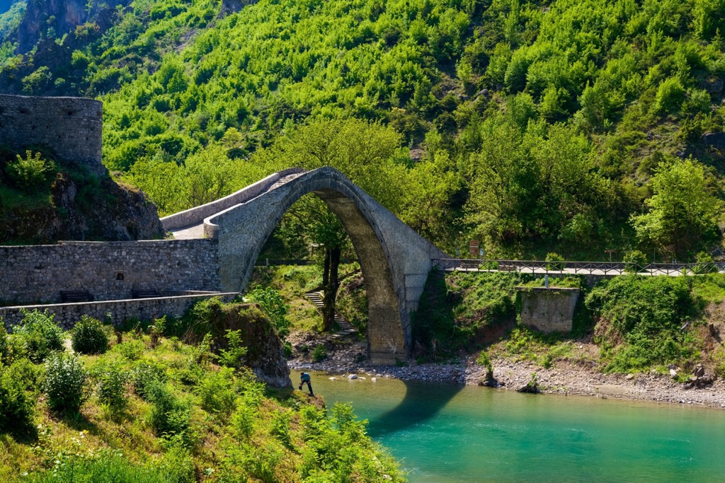 The stone bridge of Konitsa. Reserve Vrysochori Iliochori
