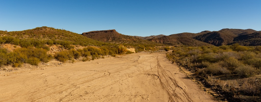Santa Maria Mountains, Arizona