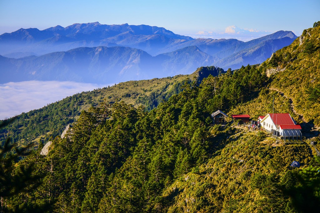 Trail to Jiaming Lake and Taiwan Centuple Mountains, Taitung City, Taiwan