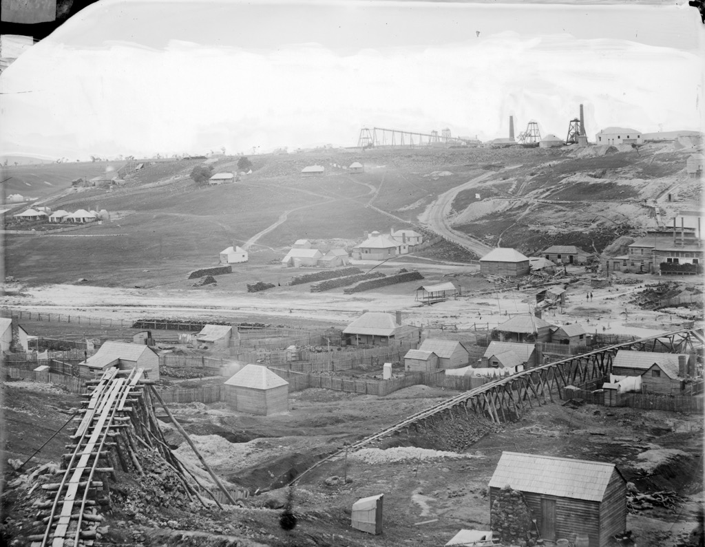 The mining operation at Clunes in 1861, at the height of the gold rush. Victoria Mountains