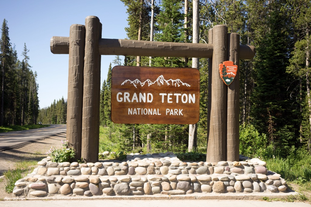 Welcome sign, Grand Teton National Park, Wyoming, USA