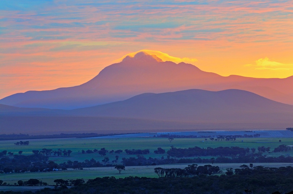 Sunrise in the Stirling Range. Western Australia 