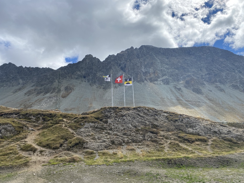 Photo №1 of Albulapass