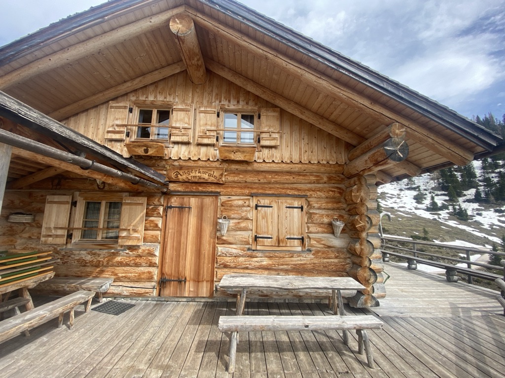 Photo 1