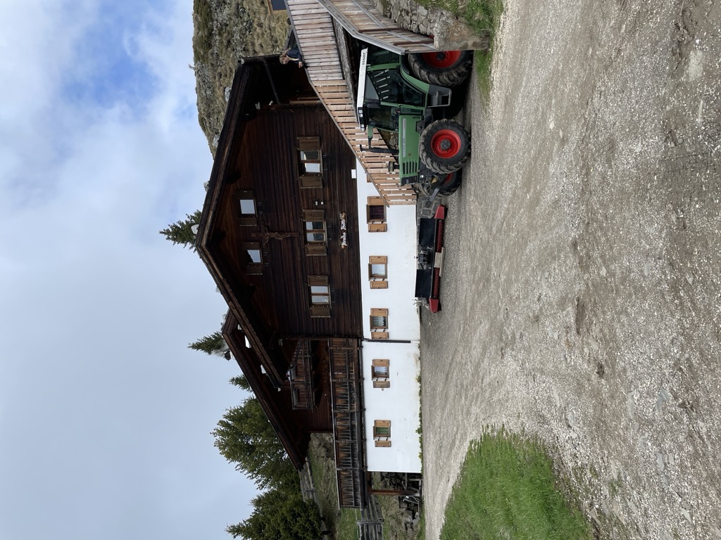 Photo №1 of Arnika Hütte