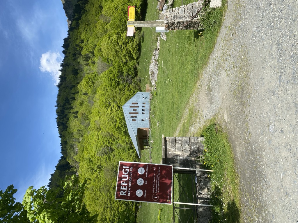 artiga-de-lin-refuge-1