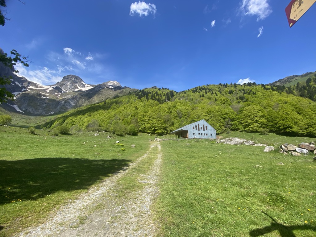 artiga-de-lin-refuge-2