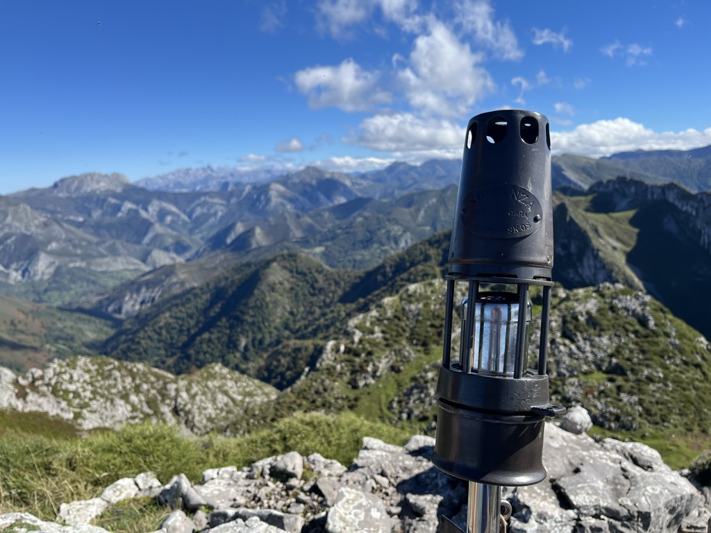 Photo №2 of Atambos