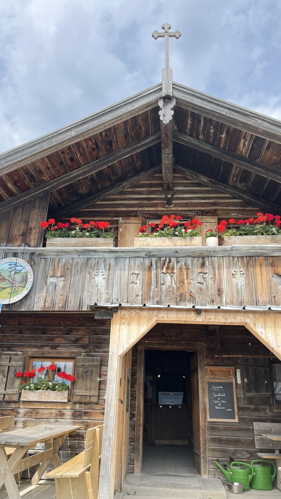 aueralm