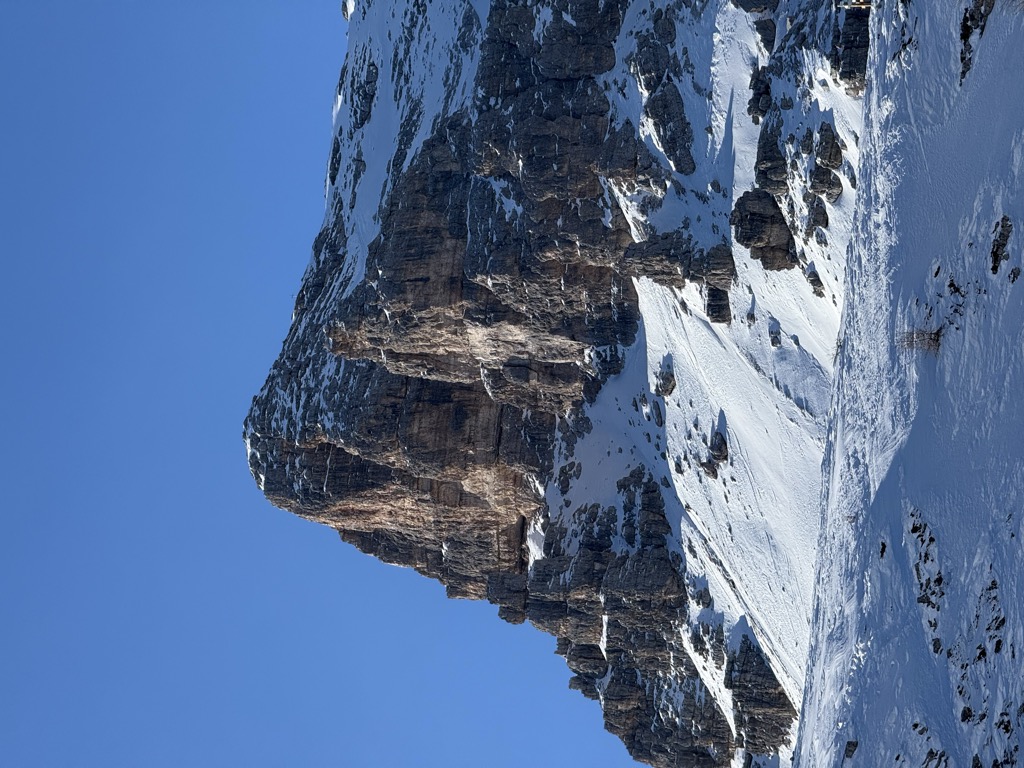 Photo №2 of Averau