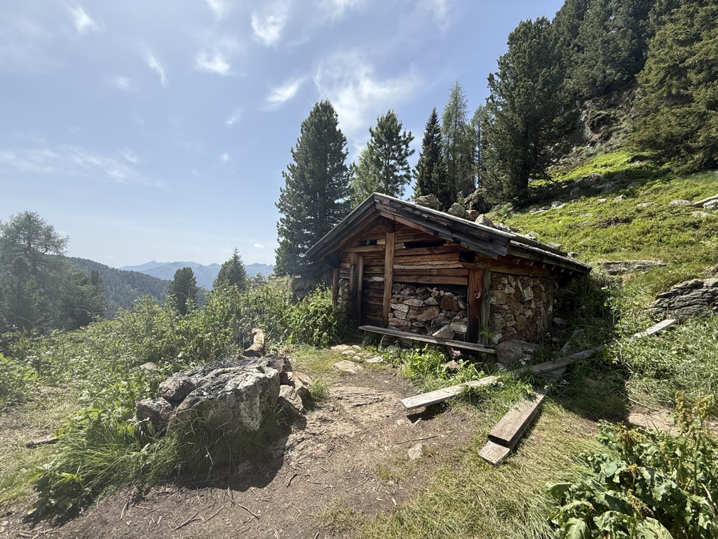 Photo №2 of Baito Lastei