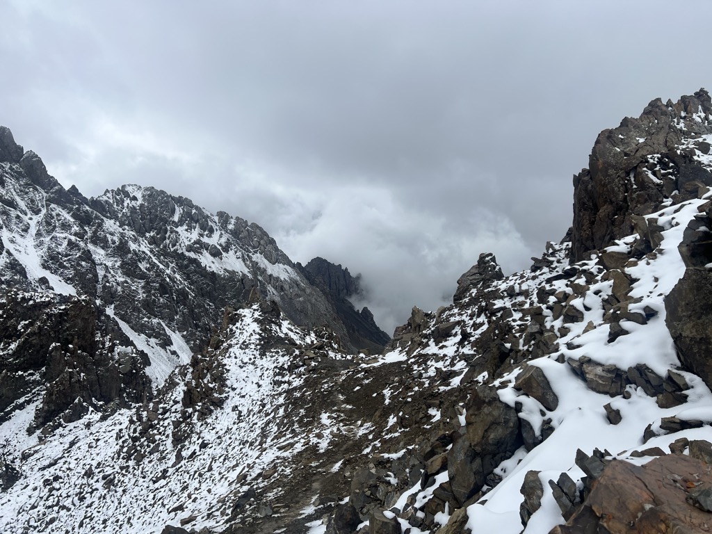 Photo №2 of Báiyáng Gōu Dá Bǎn