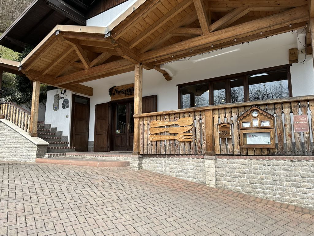 bar-trattoria-camere-navertino-1