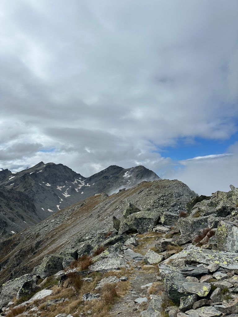 Photo №2 of Becca Pouegnenta