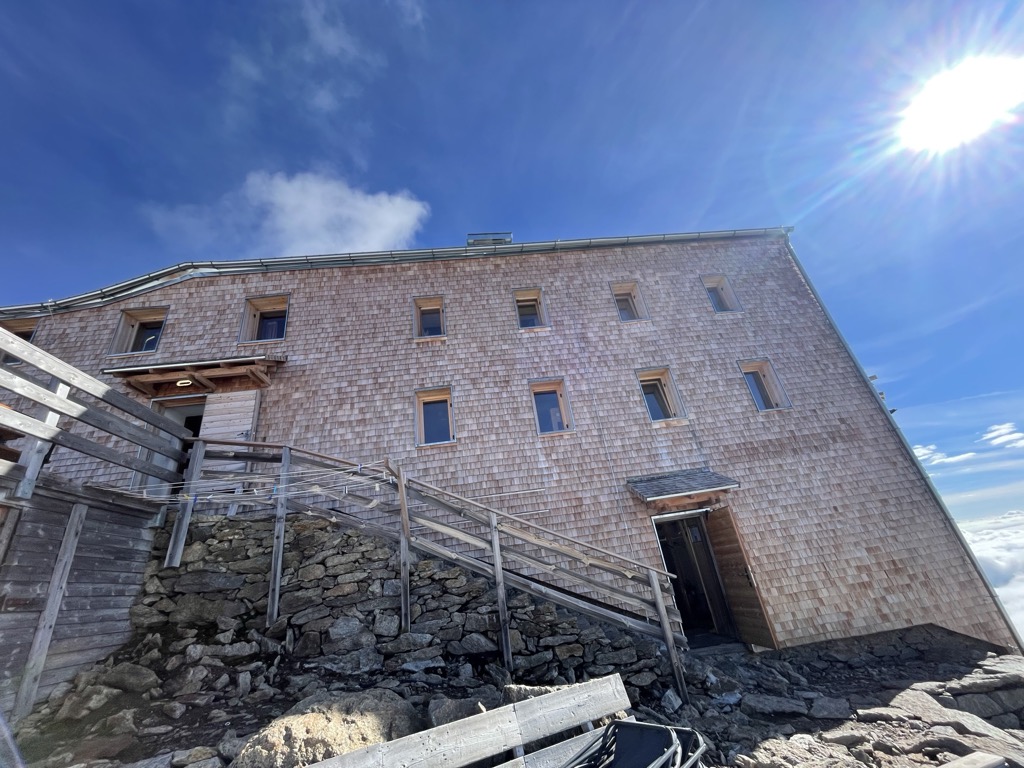 becherhaus-rifugio-gino-biasi-al-bicchiere