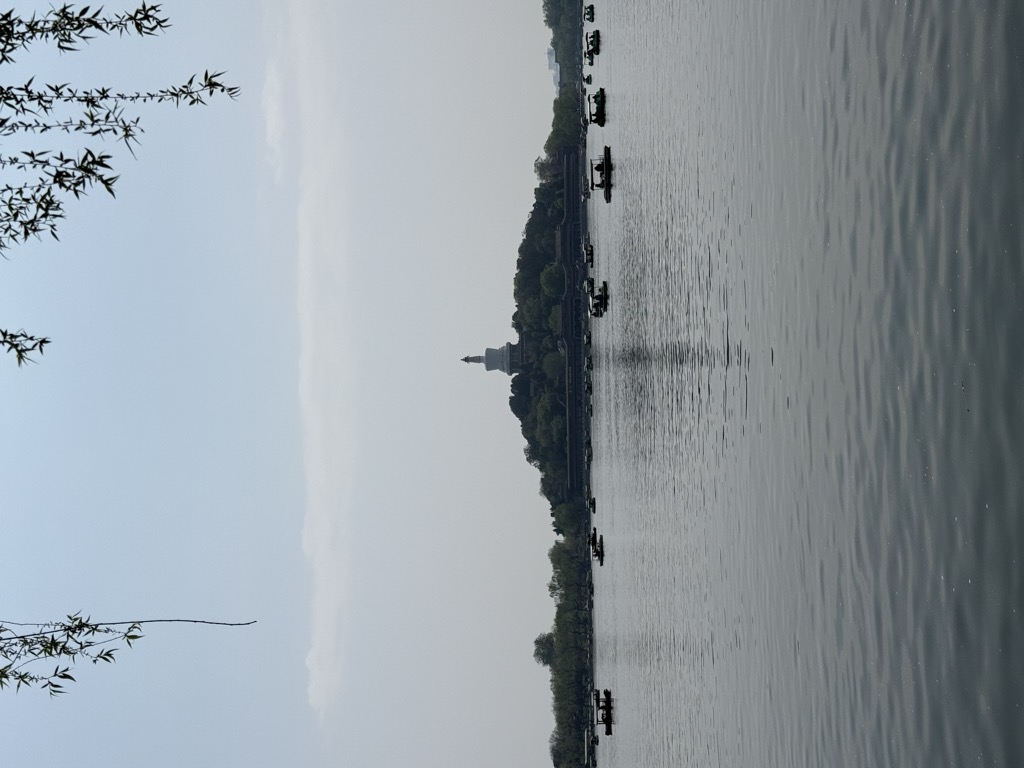 Photo №3 of Beihai Lake