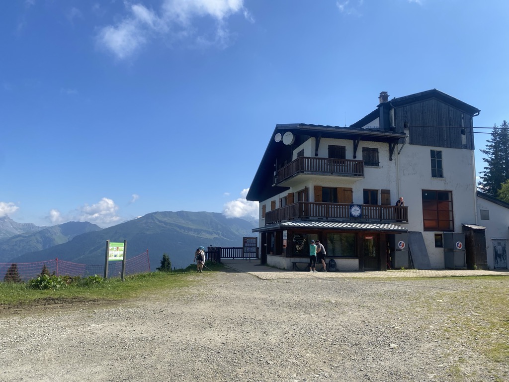 Photo №2 of Bellevue