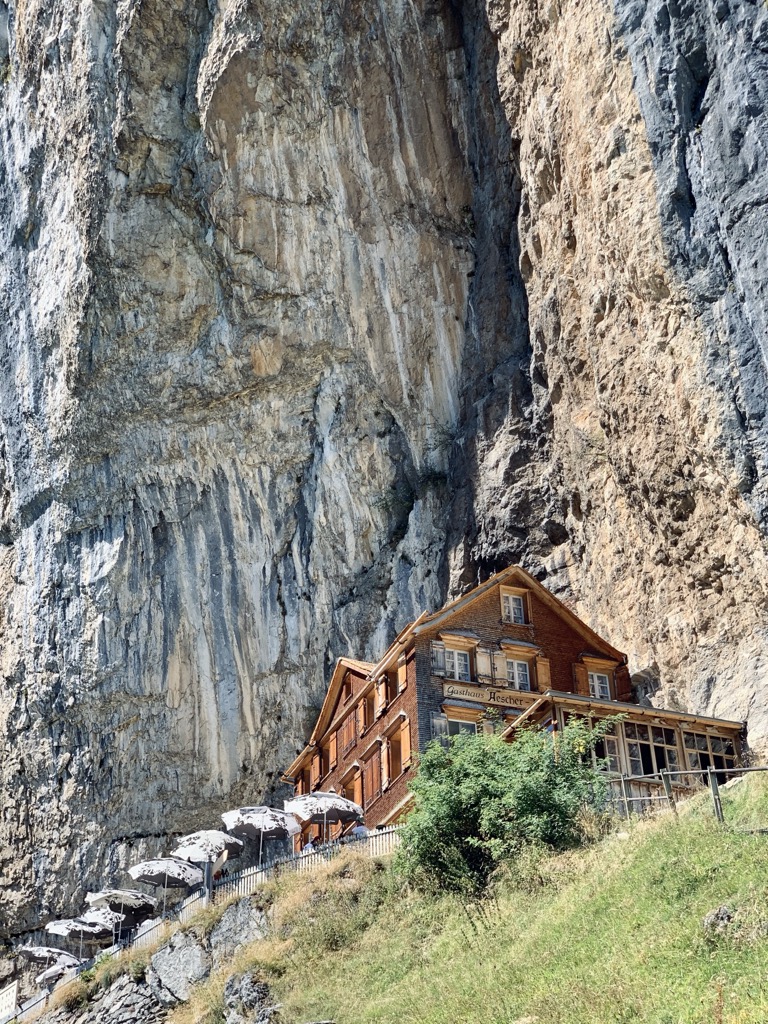 berggasthaus-aescher-wildkirchli-2