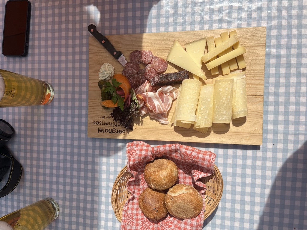 berghotel-oeschinensee-1