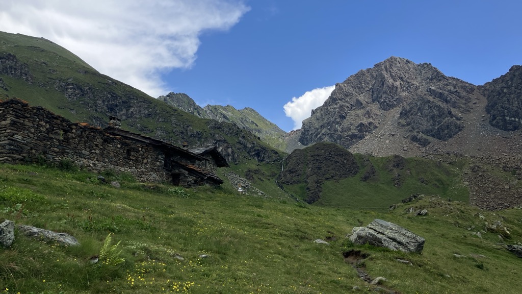 bivacco-lago-laus