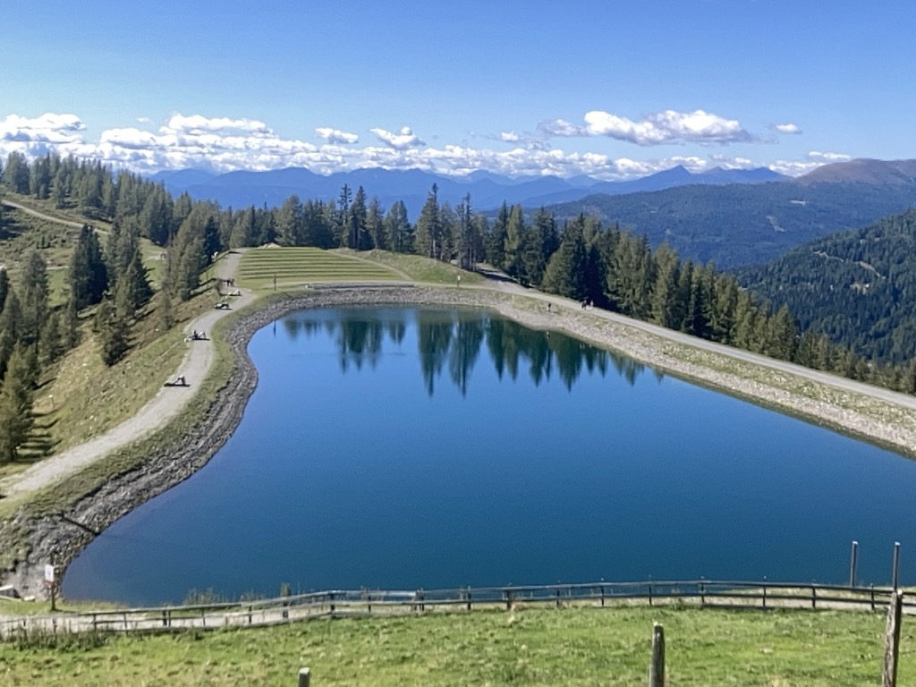 Photo №2 of Speichersee Brunnach