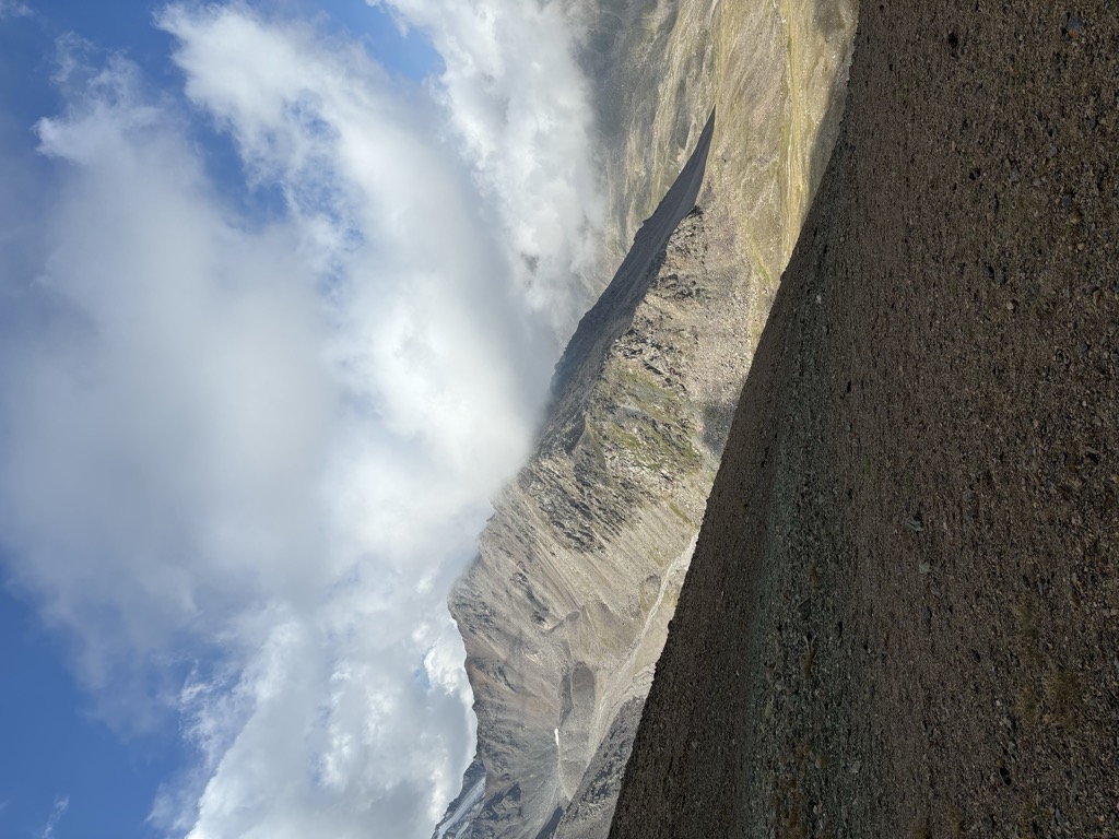 Photo №2 of Burkit Tas
