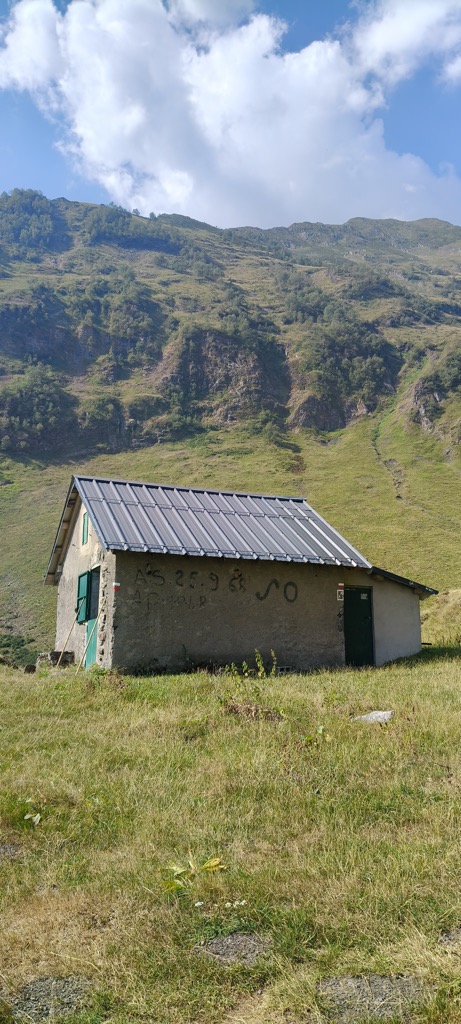 Cabane d Esquierry
