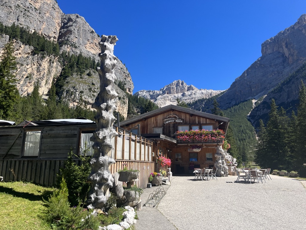 capanna-alpina
