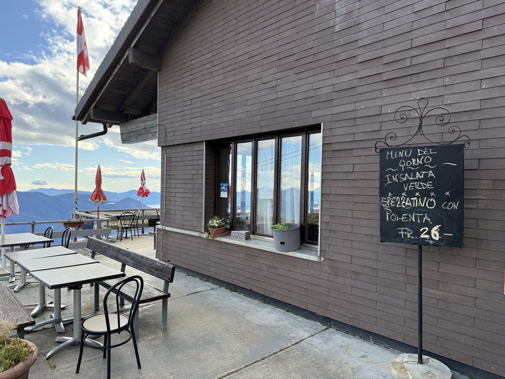 capanna-ristorante-cimetta-3