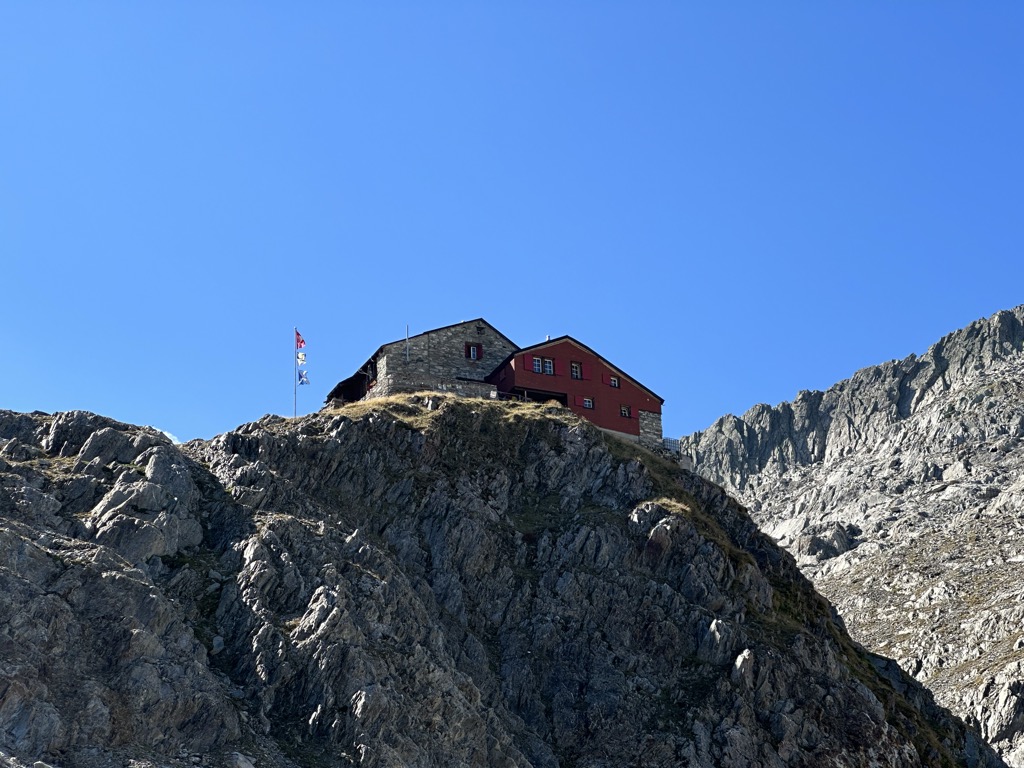 Photo №2 of Cavardirashütte
