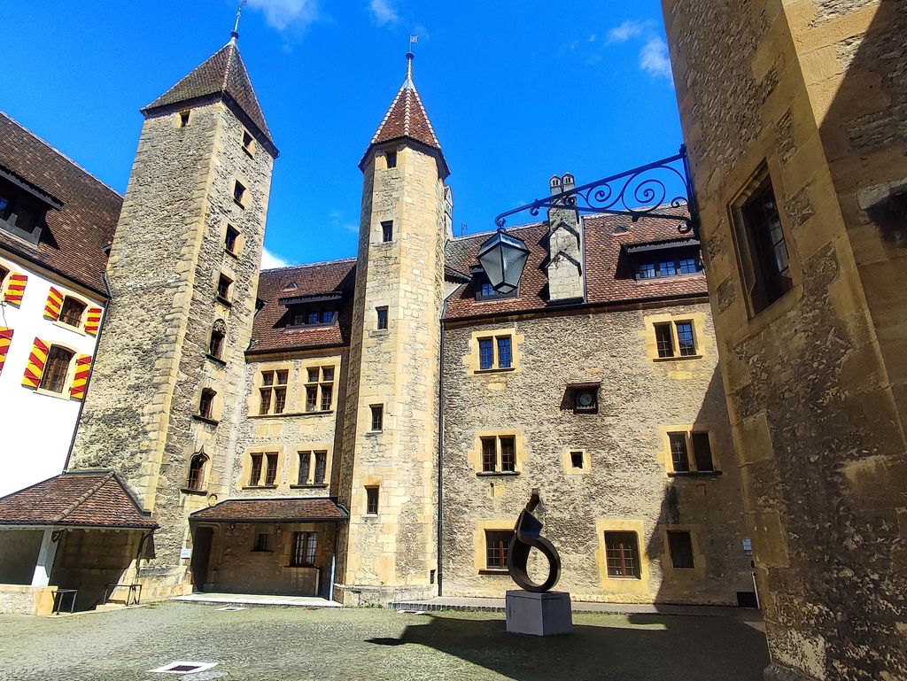 Photo №3 of Château de Neuchâtel