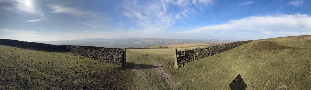 Photo №4 of Chinley Churn (North)