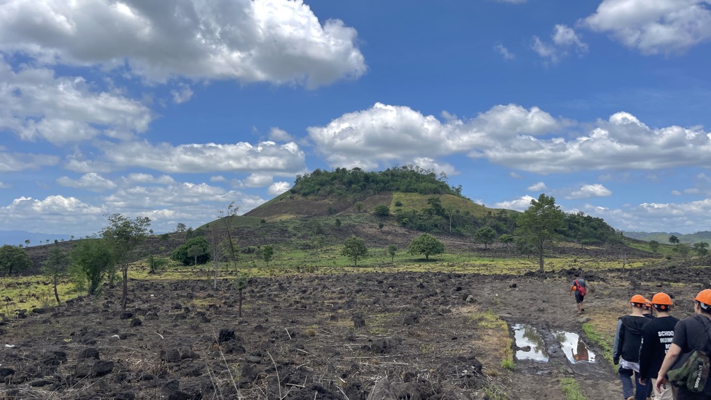 Photo №1 of Chu B'luk Volcano