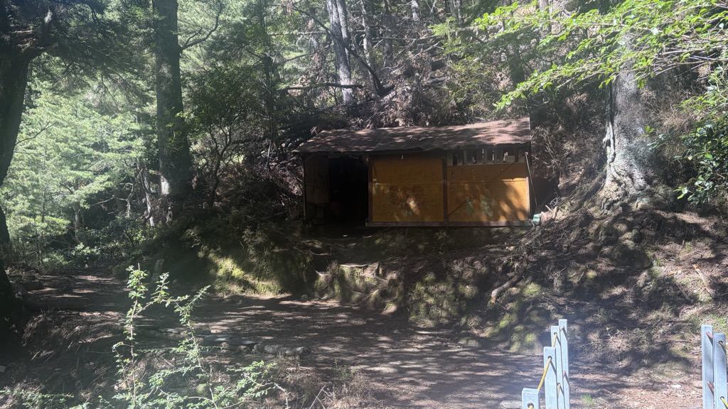 Banaiyike Cottage