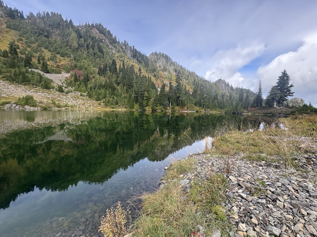 Round Lake