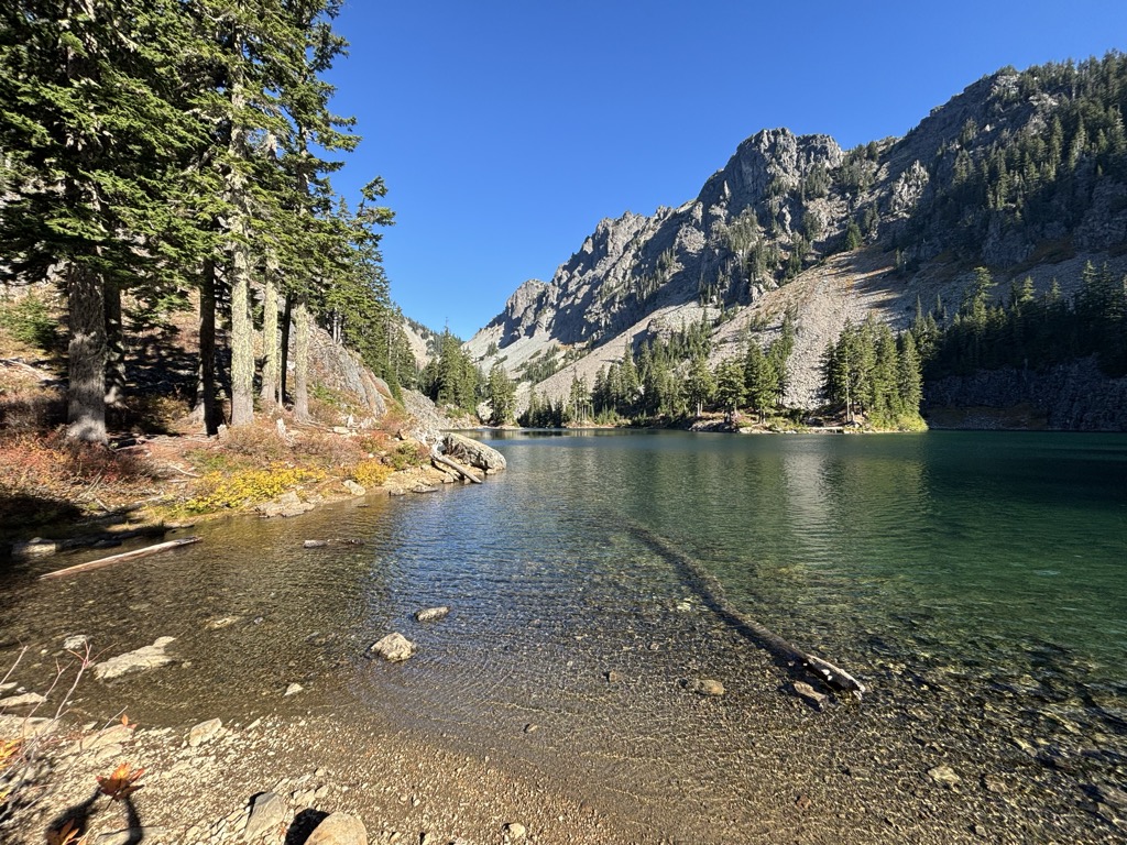 Melakwa Lake