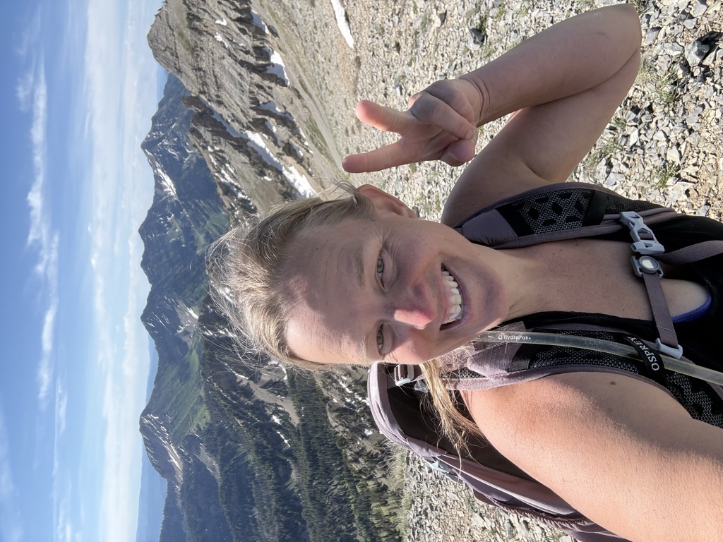 Peak 10731 ft