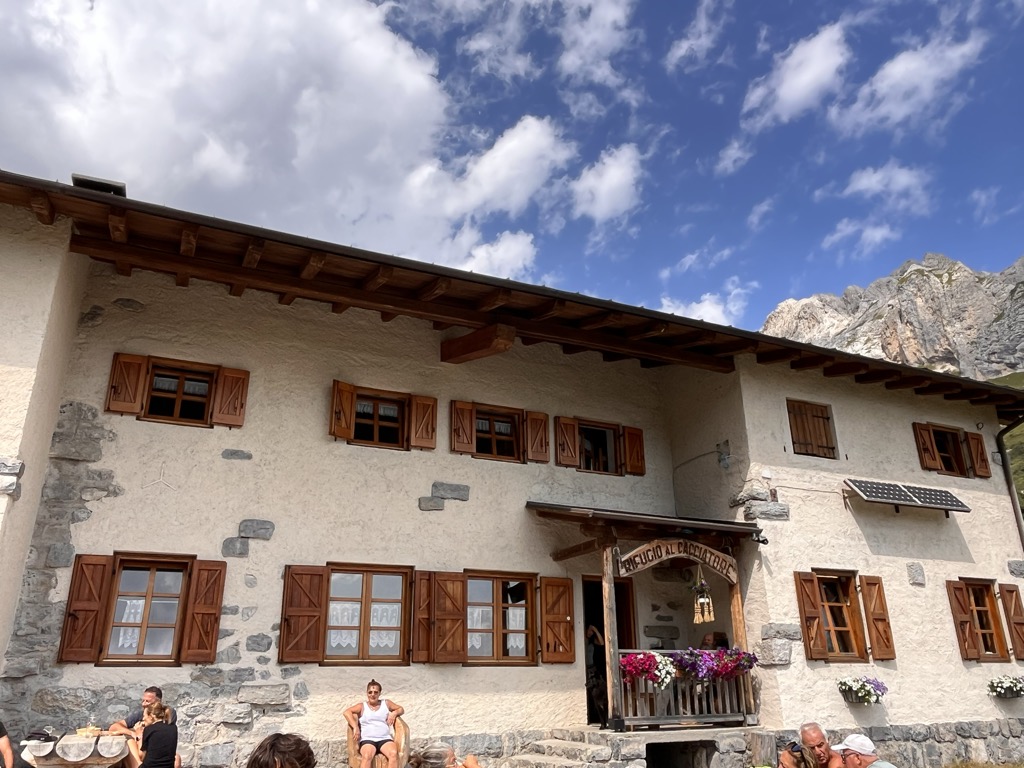 Rifugio Cacciatore