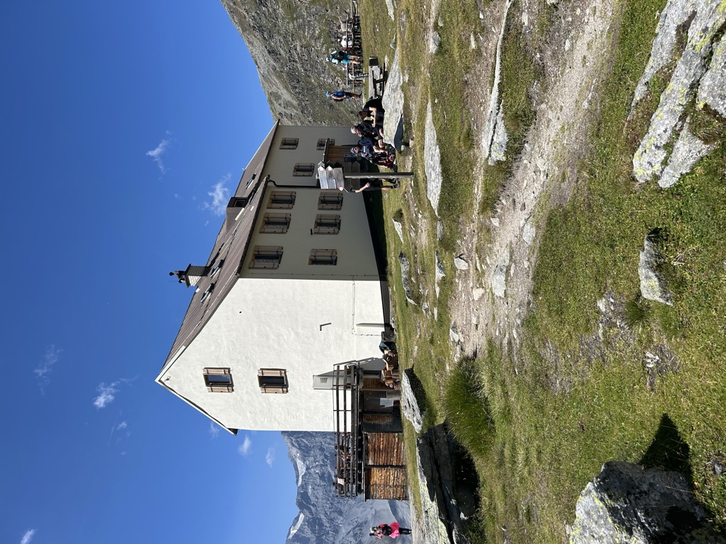 Düsseldorfer Hütte (Zaytalhütte) - Rifugio Serristori