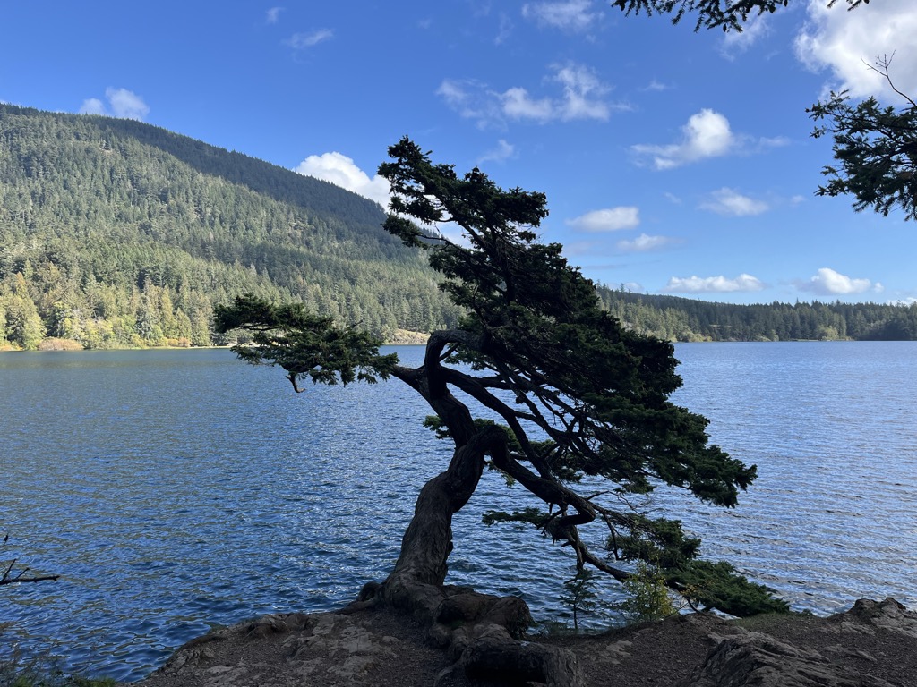Cascade Lake