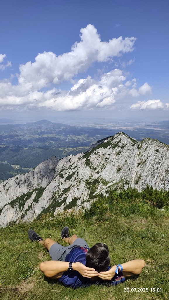 Ascuțit